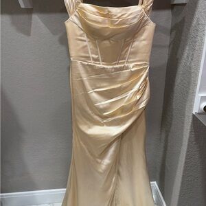 Elegant Cream/Golden Evening Gown/bridesmaid Dress